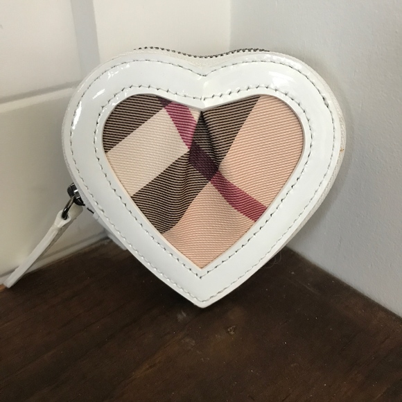 Burberry Accessories - Burberry Heart Coin Purse